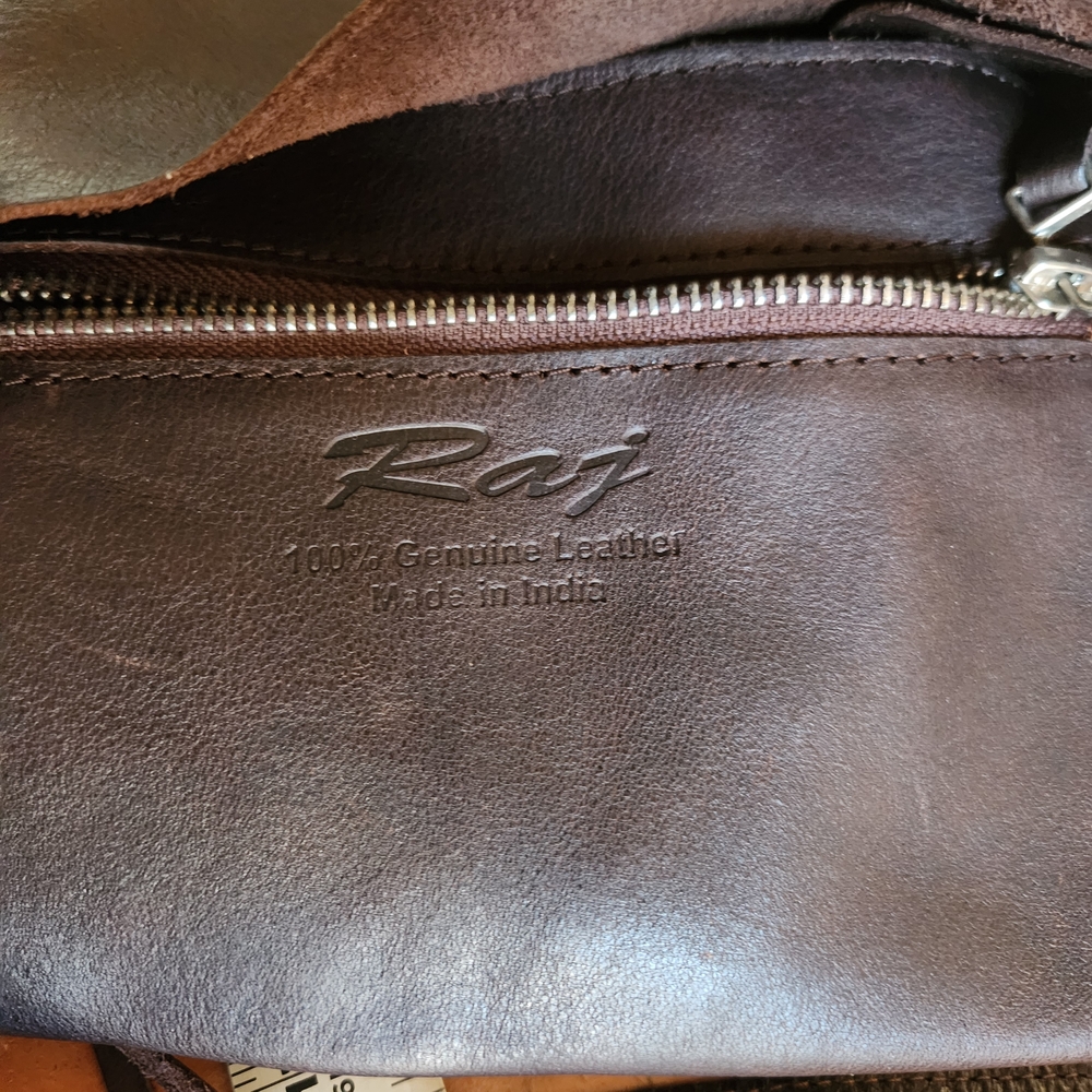 Raj Brown Leather Tote Bag with Classic Design - Picture 8 of 11